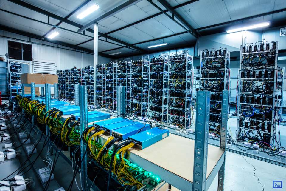 🌟 Macierze Dyskowe: Kompletny Przewodnik po Nowoczesnych Rozwiązaniach Przechowywania Danych 💾